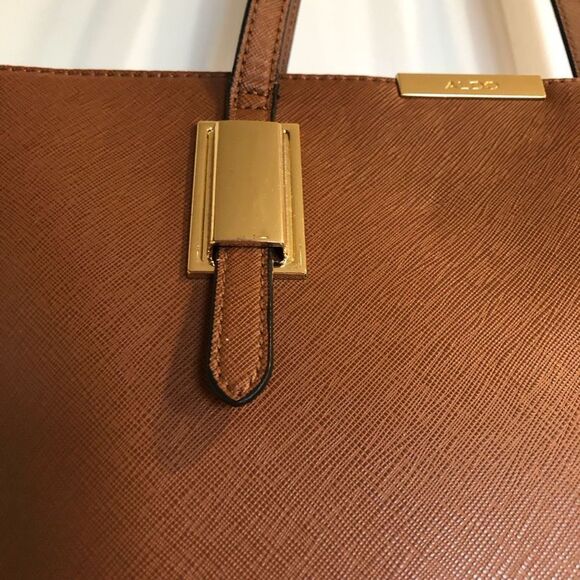 ALDO - EUC Brown Faux Leather Zippered-Top Shoulder Tote. Tailored & Structured - Picture 11 of 14